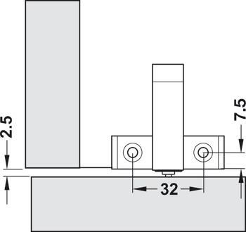 Cruciform adapter plate, for magnetic push catch